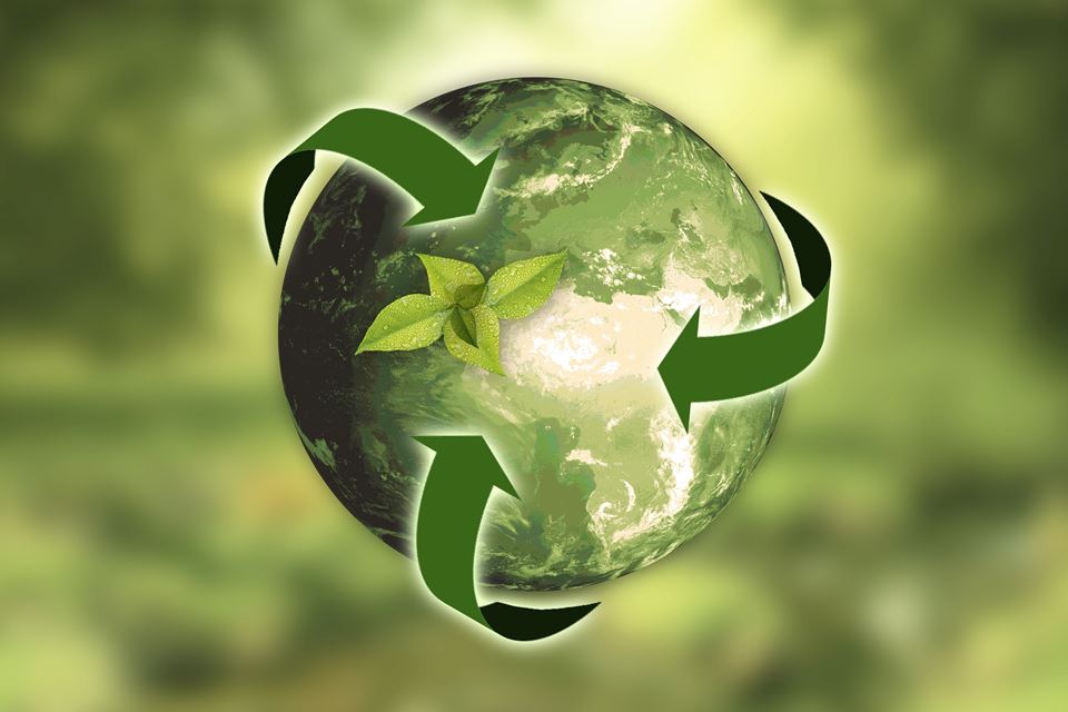 Responsibe Production of fine jewellery and consumption of material from sustainable sources all handmade in Ireland.