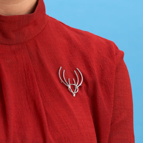 Irish Stag-The hero of this collection, the Stag's Head is fabulous as a broach pin. It's a real show stopper, in lieu of a necklace, and can be worn all year round. I get loads of compliments when I wear this guy out and about and on black or a solid colour this piece is magic. Available in sterling silver, 9ct gold or 18ct gold plate on silver. The piece is 5cm tall and 3.8cm wide. It comes also as a pendant on 24cm belcher chain. All items are hallmarked by the Dublin Assay office located in