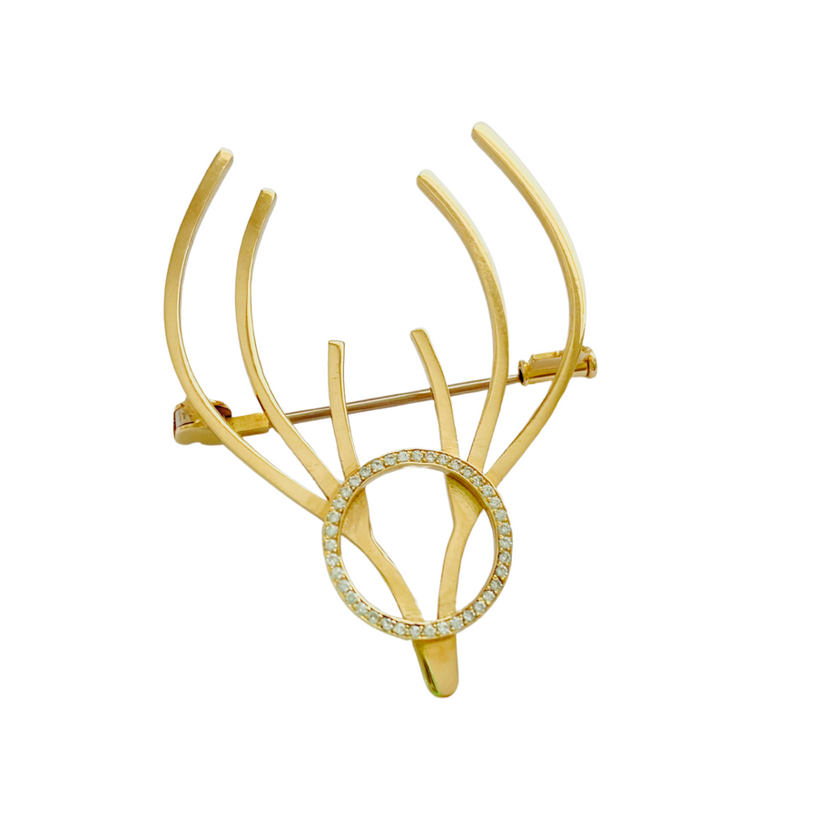 Deer brooch in 18ct gold with 39 diamonds set in the face handmade in Ireland