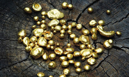 Recycled gold and certified recycled silver are the precious metals used in Vanessa Ree Jewellery for a sustainable minimal impact jewellery making process.